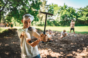 Doprovodný program nabídne středověkou vesnici, hornické pečení i moderní technologie