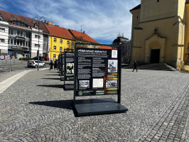 Panely na náměstí TGM